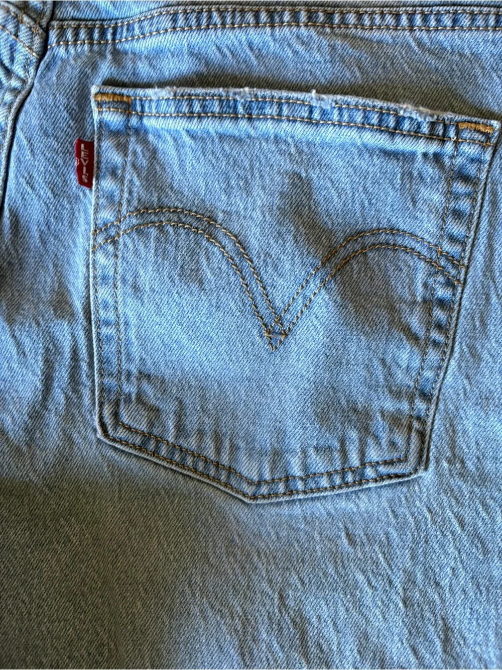 Levi’s Ribcage Bell Wide Leg Jeans Light Wash Distressed 33 - Picture 7 of 7